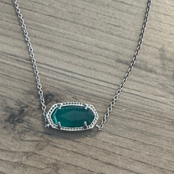Chic Silver Necklace with Teal Accent - Picture 2 of 4